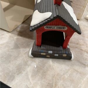 Department 56 Maple Creek Red Covered Bridge Figurine